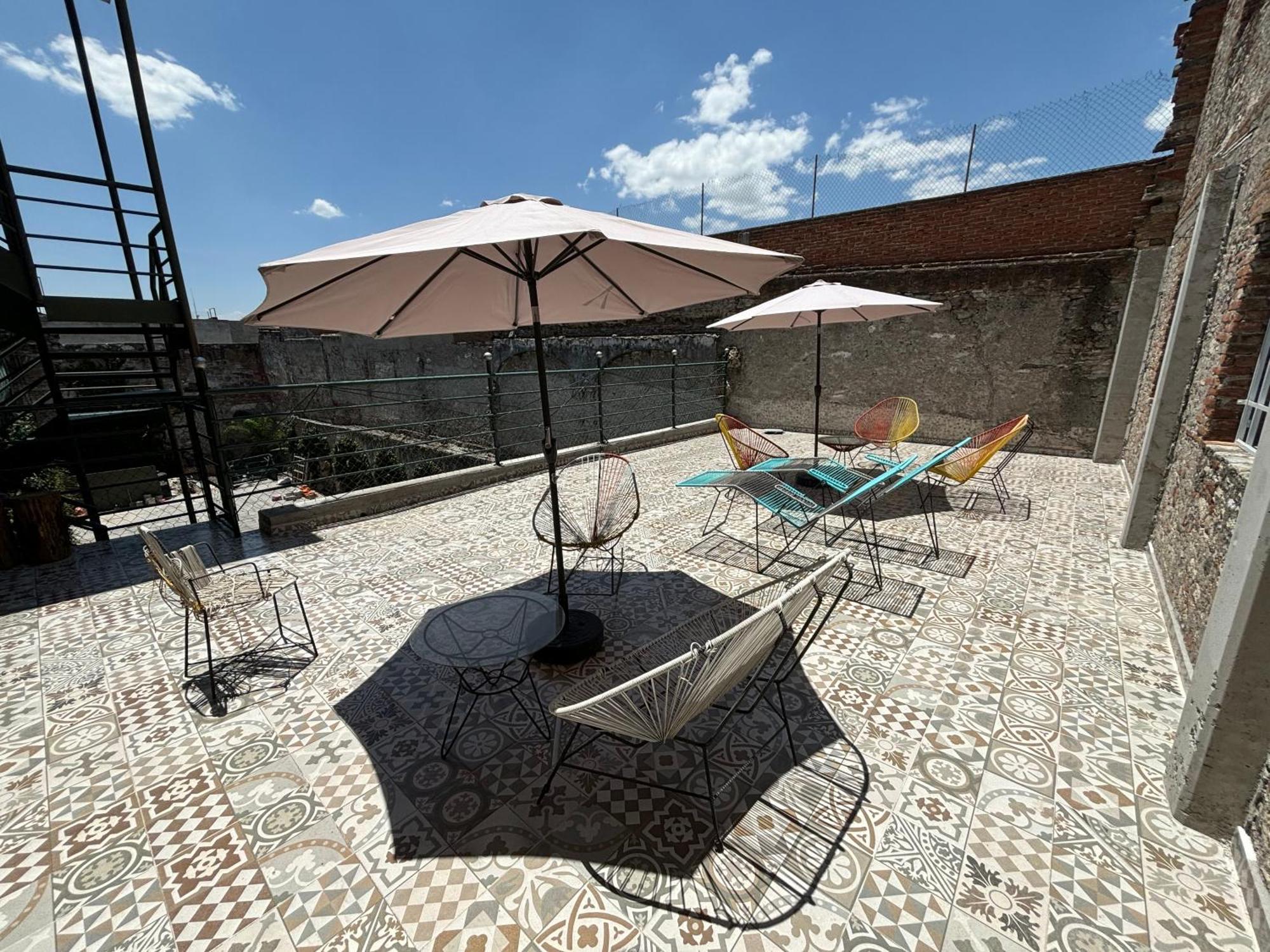 Hostal Casa De Arcos 普埃布拉 外观 照片